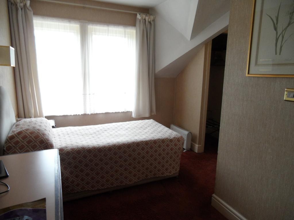 Glen Usk Hotel Llandrindod Wells Ngoại thất bức ảnh