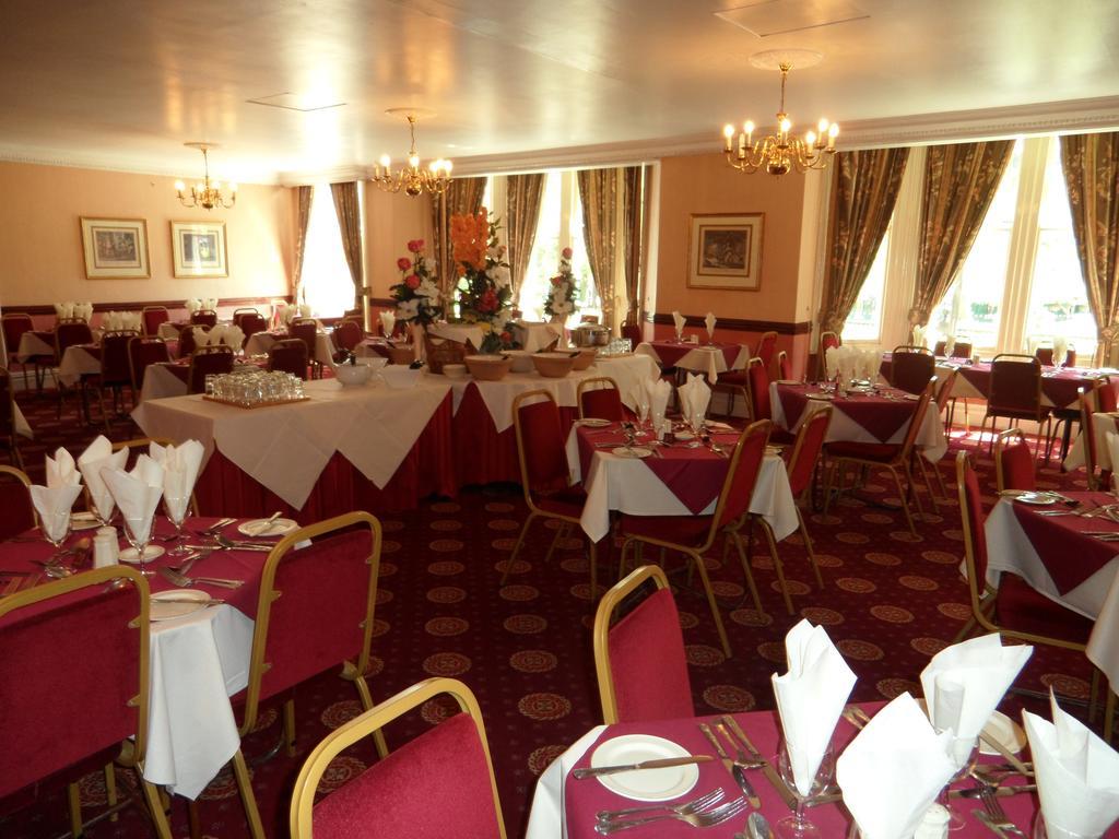 Glen Usk Hotel Llandrindod Wells Ngoại thất bức ảnh